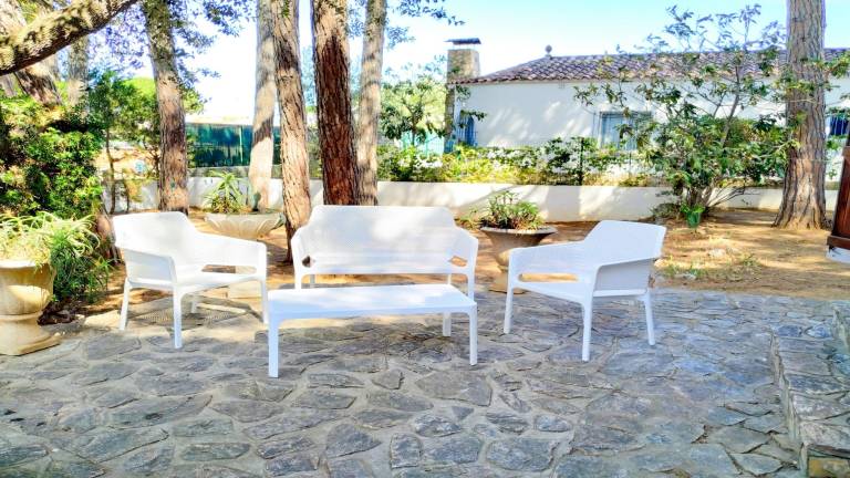 Family-friendly villa with BBQ, yard & terrace | Pet-friendly — photo 4