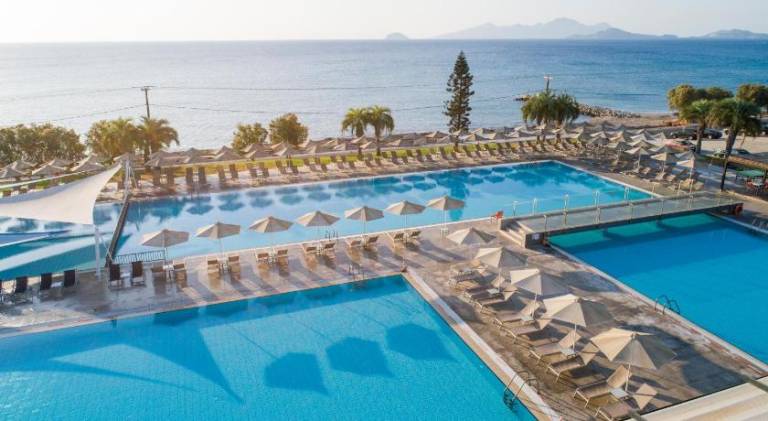 Resort  Iraklidis