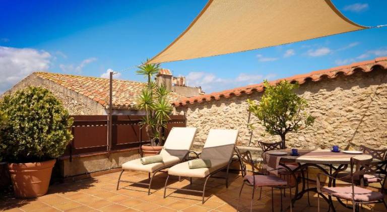 Can Felip Apartments in Calella