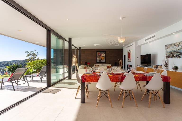 Villa 'Lucía' with Sea View, Pool, Wi-Fi and Air Conditioning — photo 4