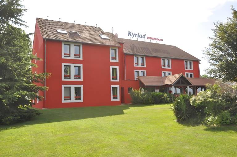 Enzo Hotels Cannes Ecluse by Kyriad Direct in Sens