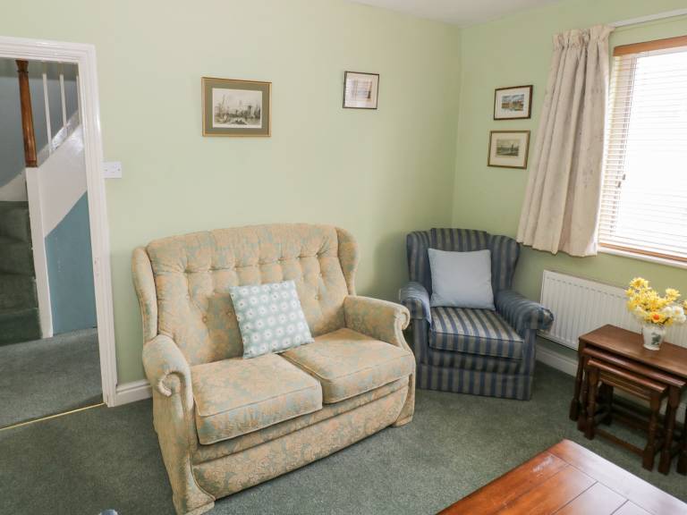 Family-oriented wonderful cottage with garden | Pet-friendly — photo 3