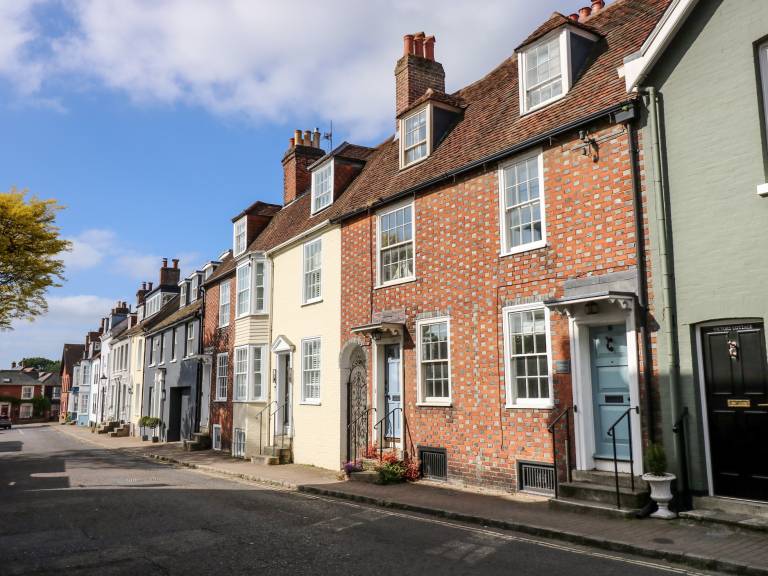 Child-friendly cottage with garden | Pets allowed in Lymington