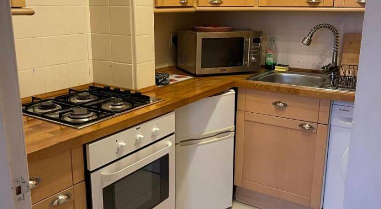 Rental apartment with 2 rooms for 5 persons — photo 2