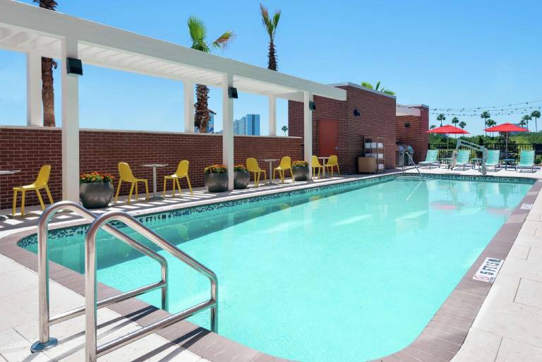 Home2 Suites by Hilton Orlando Near Universal — photo 3
