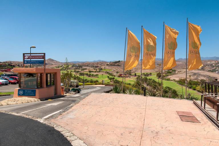 Fully equipped big villa with yard, grill & private pool | Golf view | Pets are welcome — photo 4