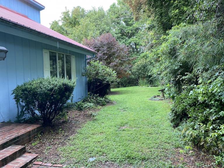 House  Galax