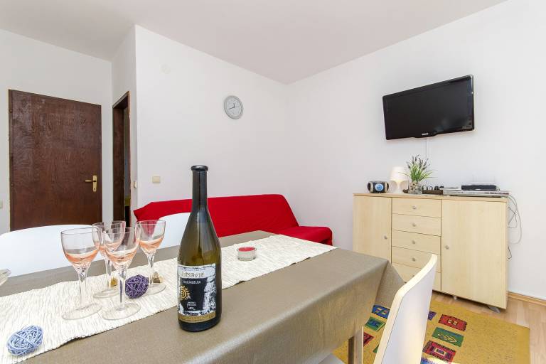 Three bedroom apartment with balcony and sea view Stari Grad, Hvar (A-8708-a) — photo 4