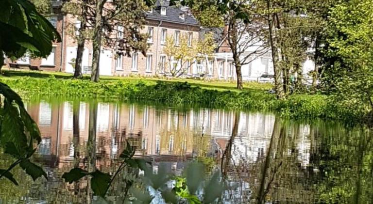 Maison Des Augustines in Saint-Amand-les-Eaux