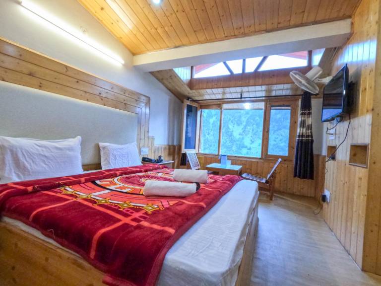 Child-friendly spacious villa with BBQ | Pets are welcome in Kullu