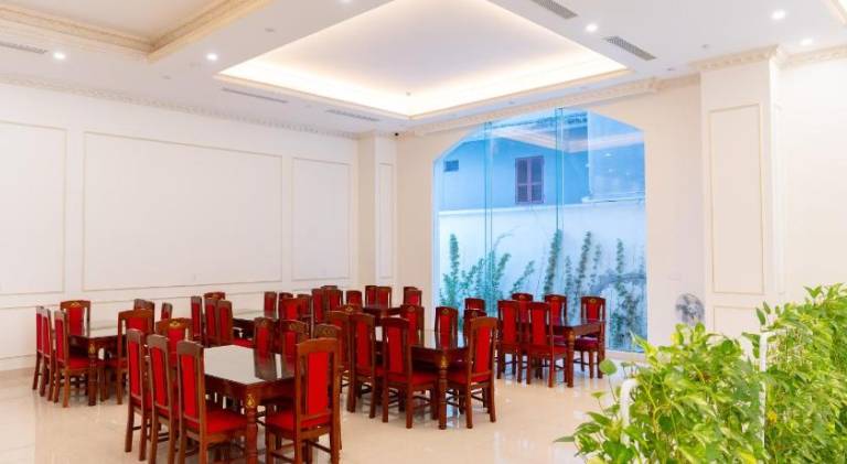 GRAND HILL APARTMENT & HOTEL — photo 5