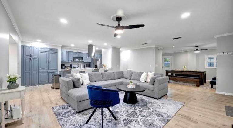 Lovely vacation home with pool | Pet-friendly — photo 4