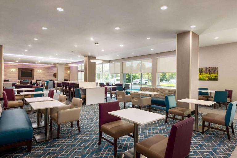 La Quinta by Wyndham Gainesville — photo 5