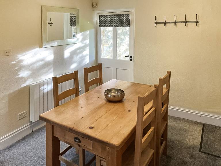 Children-friendly cottage with garden & barbeque | Dogs allowed — photo 5