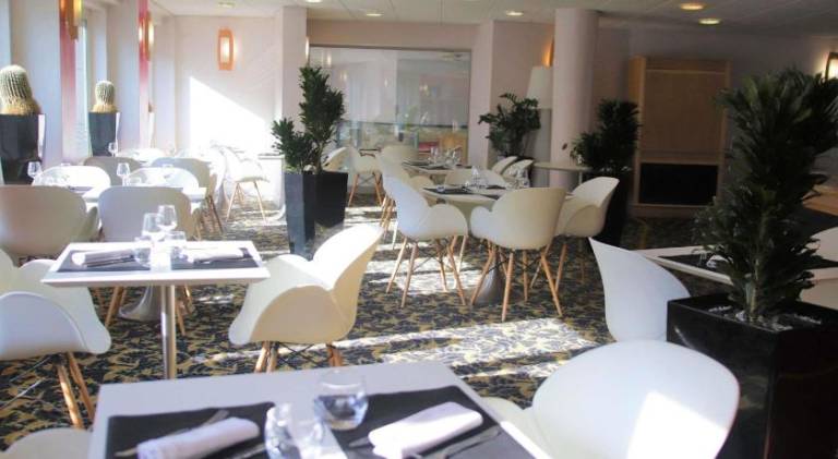 Mercure Épinal Centre Hotel — photo 4