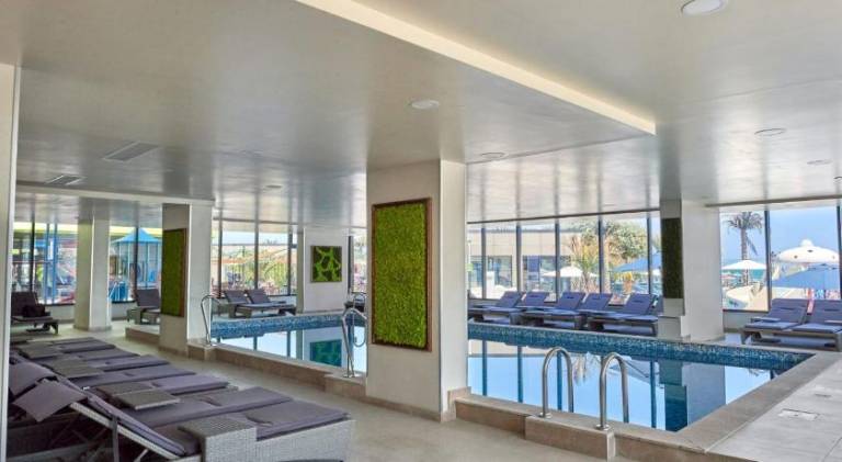 Wonderful rental apartment with sauna, pool & hot tub | Close to the beach | Dogs allowed — photo 4