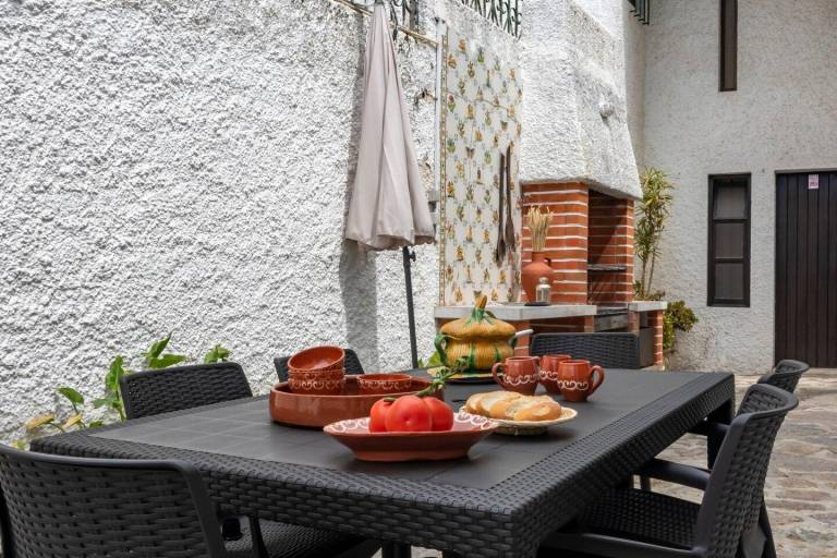 Fully equipped villa with pool, garden & grill | Good for workation | Dogs allowed — photo 5
