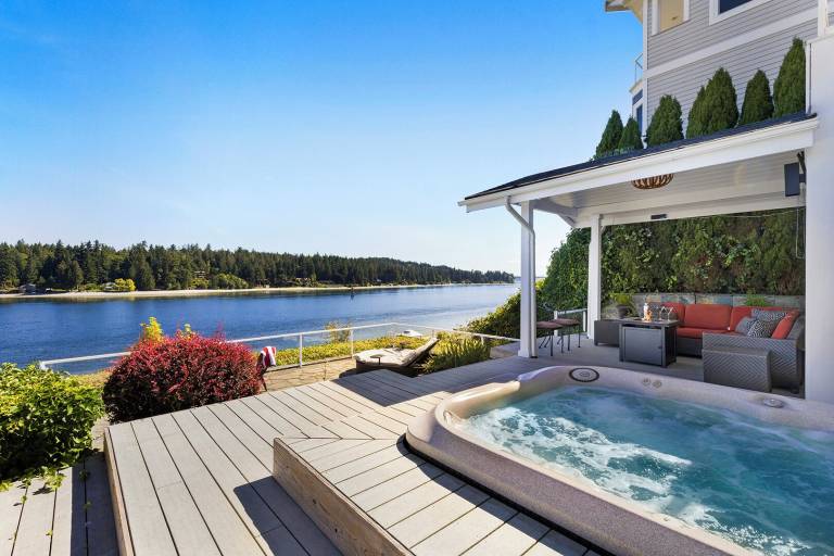 House Poulsbo
