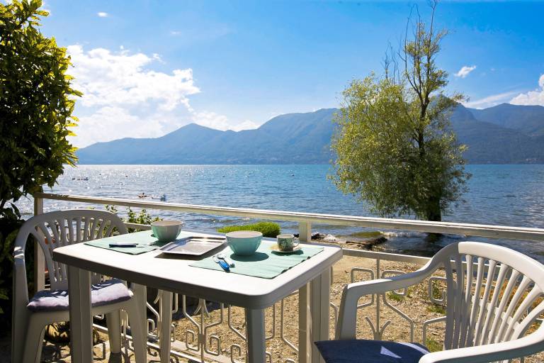 Charming vacation home with terrace | Lake view | Beach nearby | Pets allowed — photo 5