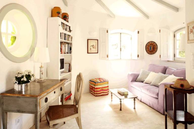 Gorgeous Cottage Rental with a Pool near Sintra in Portugal — photo 2