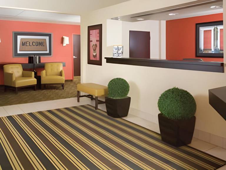 Extended Stay America Suites - Madison - Junction Court — photo 4
