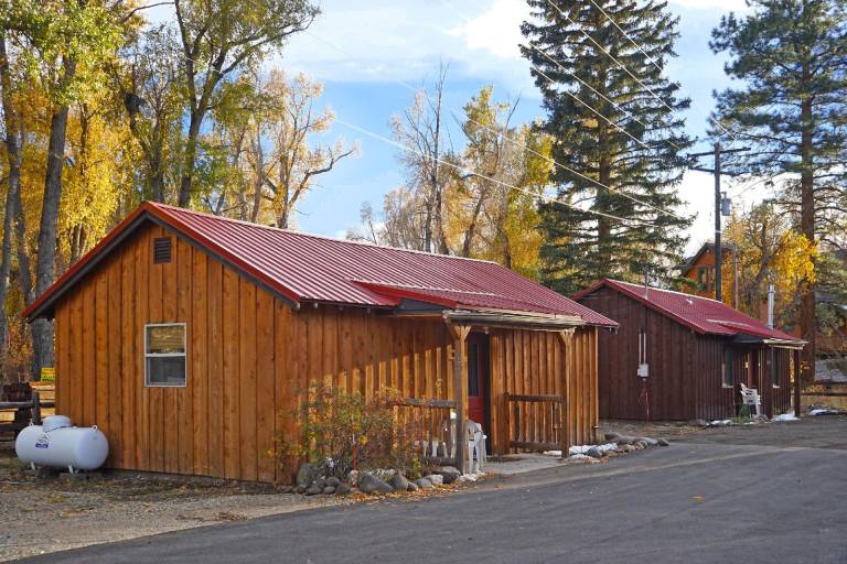 Lodge with 2 rooms for 6 persons — photo 2