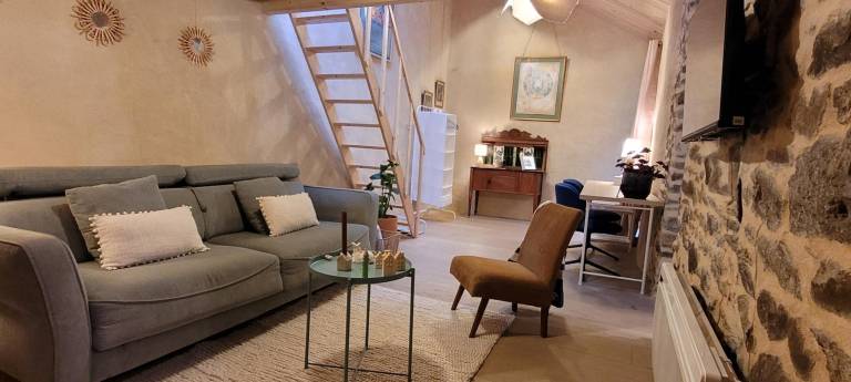 Gite with terrace — photo 3