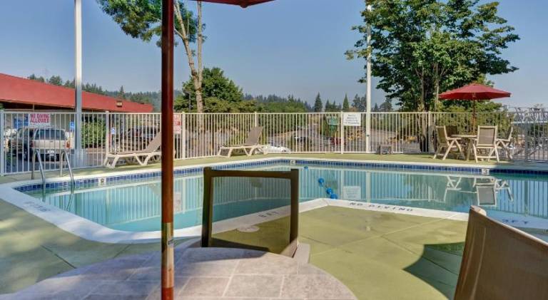 Motel 6 Eugene, OR - South Springfield — photo 4