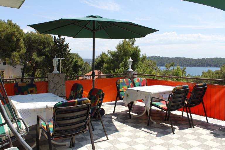 Privatzimmer in Mali Lošinj, Beach Artatore f&uuml;r max. 2 Personen, 