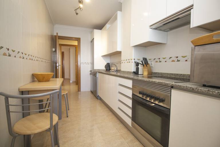 Apartment with pool & terrace — photo 4