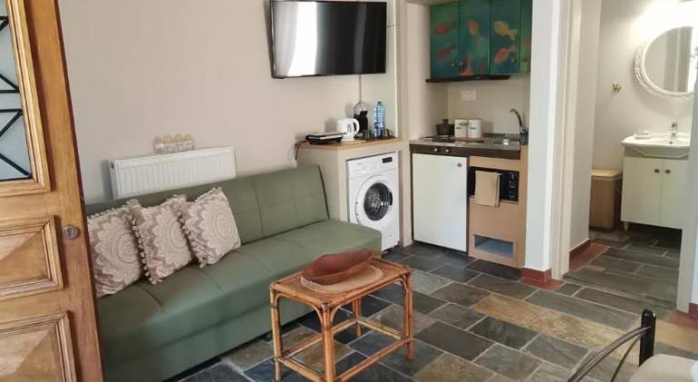 Apartment with 1 room for 3 persons — photo 2