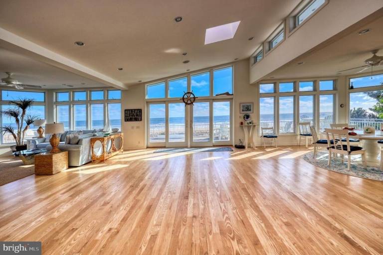 House Harvey Cedars