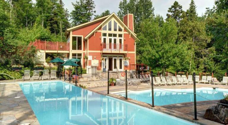 Holiday apartment with pool & jacuzzi — photo 3