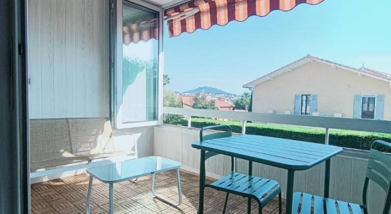 Lovely rental apartment with patio | Dogs allowed — photo 5
