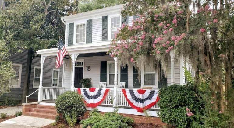 1860 House In the Heart of Downtown in Wilmington, NC