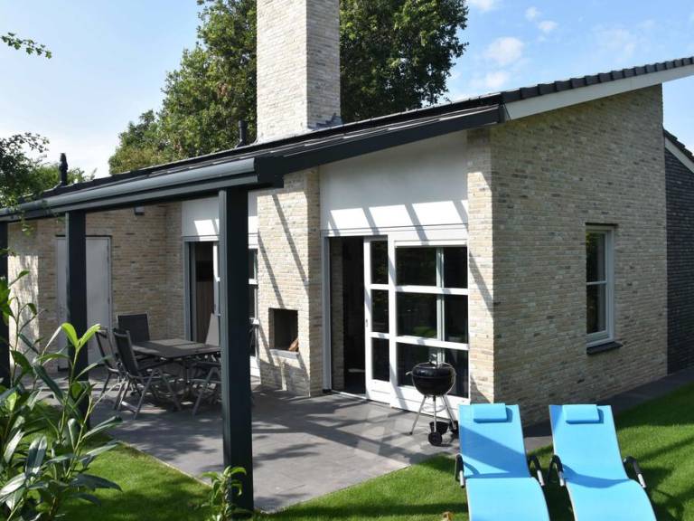 Bungalow  Sint Maartenszee
