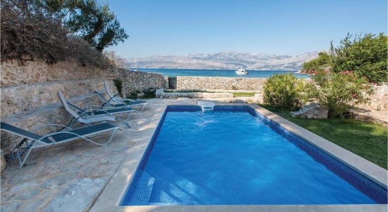 Nice vacation home with pool | Dogs allowed — photo 2