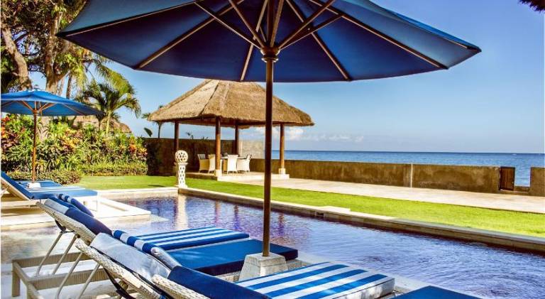 The Beach Front Villa 2 — photo 2