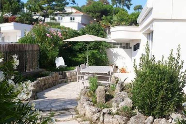 Villa Saint-Palais-sur-Mer