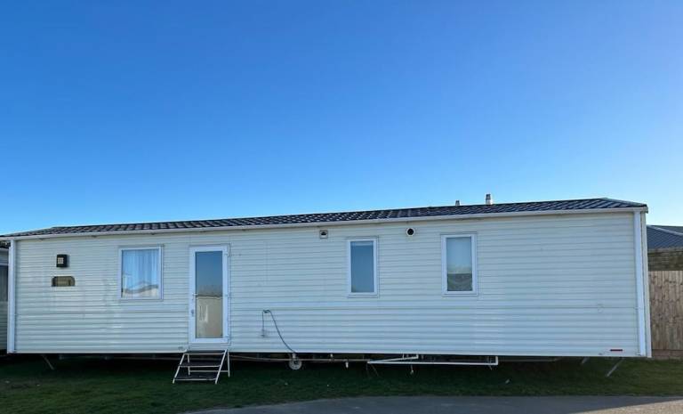 Cabin Felixstowe