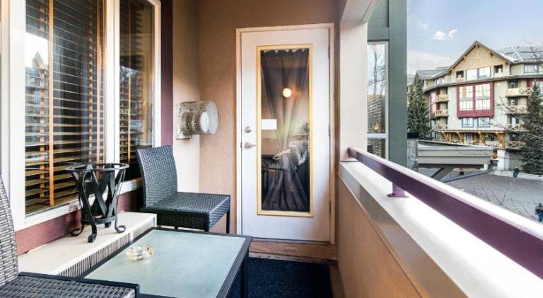Town Plaza Suites by Golden Dreams — photo 3