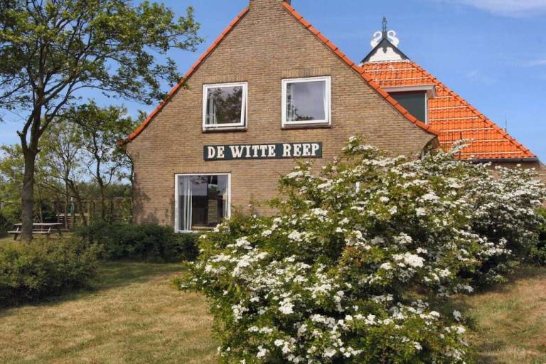 Ferienhaus mit Garten und Terrasse