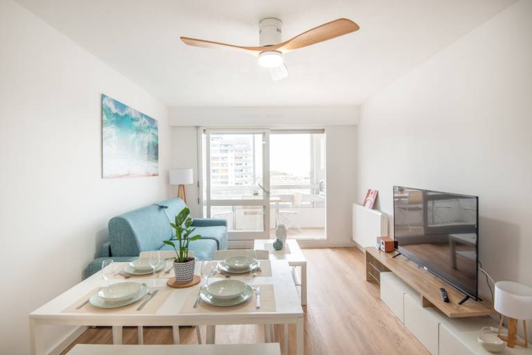 Face &agrave; Juno Beach Appartement vue mer et port