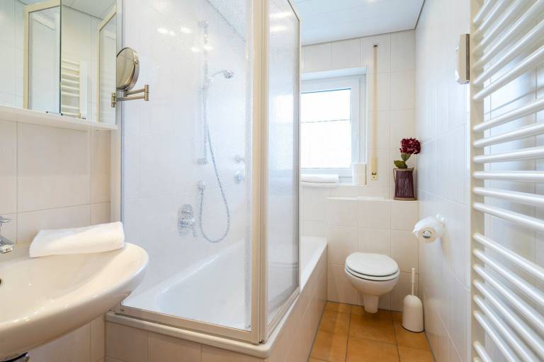 2-Raum-Ferienwohnung rosenROT — photo 4