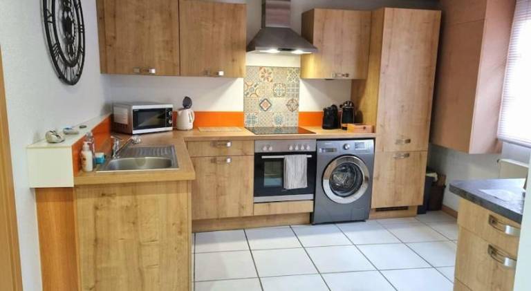 Apartment with 2 rooms for 4 persons — photo 3
