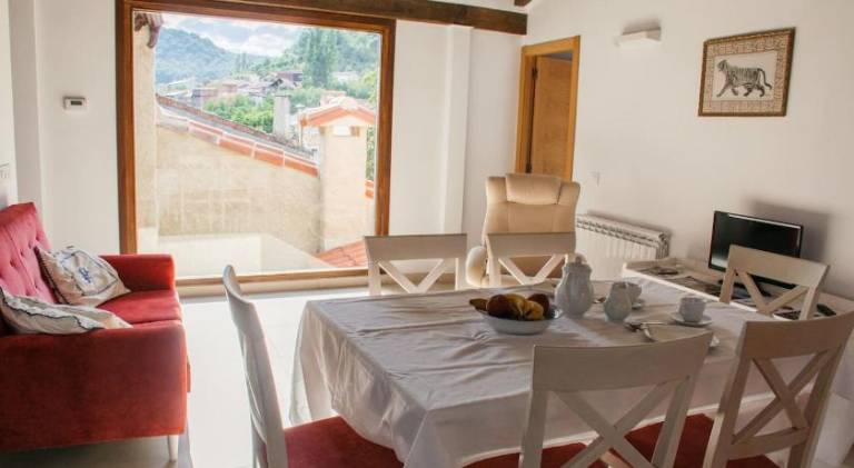 Fully equipped wonderful vacation home with terrace | Pets are welcome — photo 3