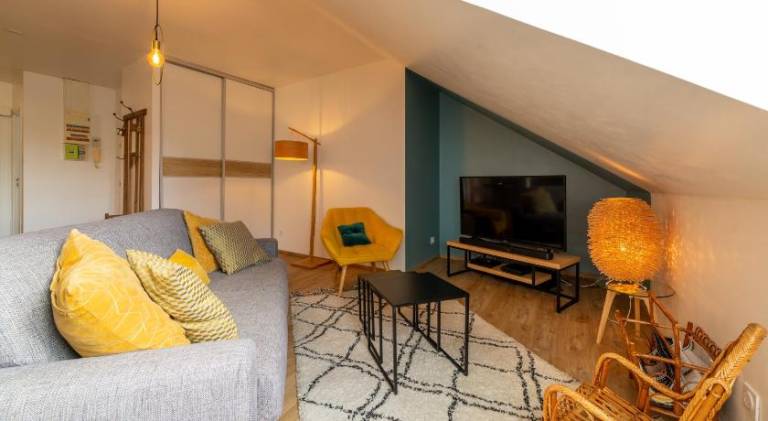Holiday apartment with 2 rooms for 6 persons — photo 2