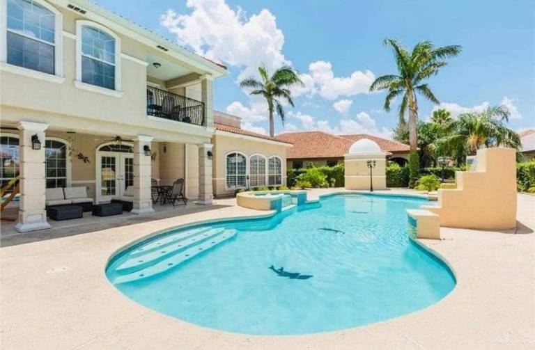 House  McAllen