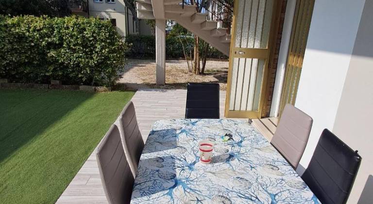 Rental apartment with 2 rooms for 9 persons — photo 4