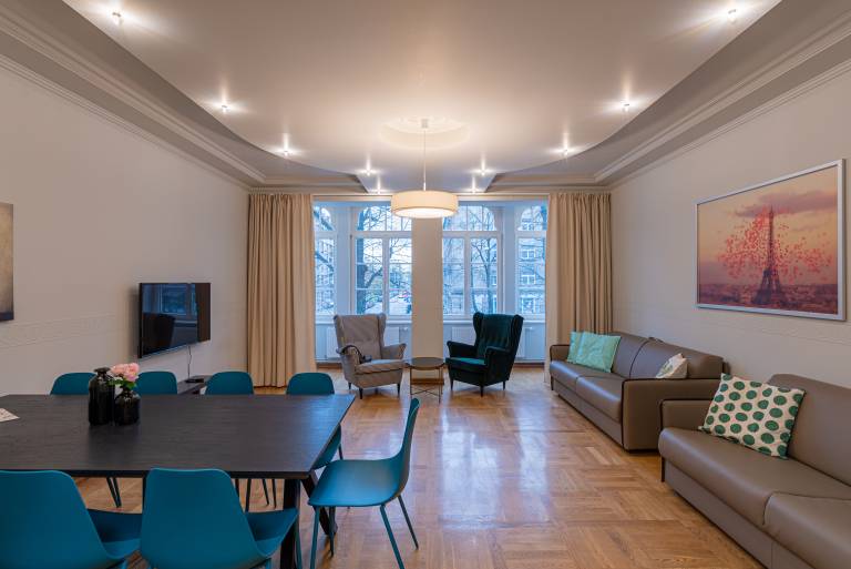 Holiday apartment | City view — photo 2